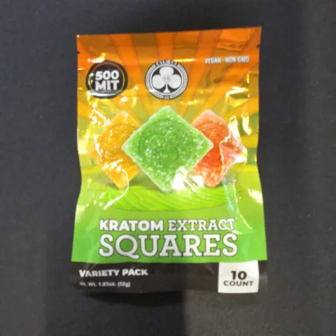Club 13 Kratom Extract Squares 500 MIT 10 Count