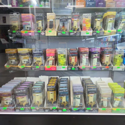 Mellow Fellow Disposable Hemp Vapes